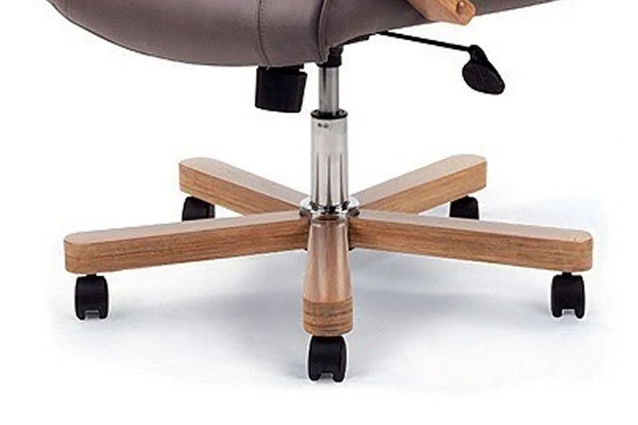 Barnes Executive Office Chair 3 Barnes Executive Office Chair - Image 3