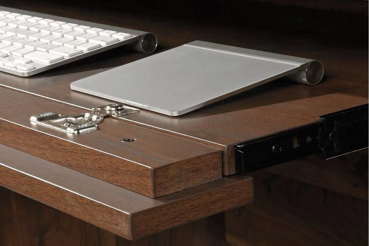 Clifton Place Executive Desk 5 Clifton Place Executive Desk - Image 5