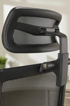 Ergo Twist Mesh With Headrest 18 Ergo Twist Mesh With Headrest -Office Furniture Shop ergo twist 6 1