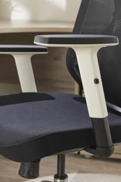 Maldini High Back Mesh Chair 20 Maldini High Back Mesh Chair -Office Furniture Shop maldini 10