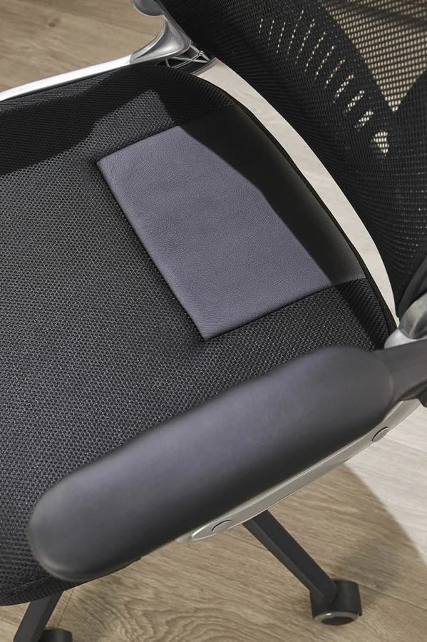 Saturn Folding Arm Mesh Chair 8 Saturn Folding Arm Mesh Chair - Image 8