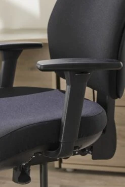 Torque Bariatric Chair -Office Furniture Shop torque 8